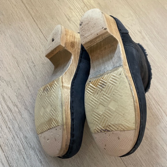 Store No.6 Shearling boots - Picture 7 of 9